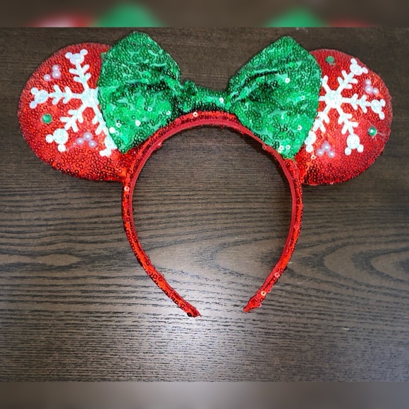 Other - Minnie Mouse Christmas Snowflakes Headband